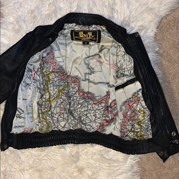 Leather Jacket in Black - Picture 4 of 5